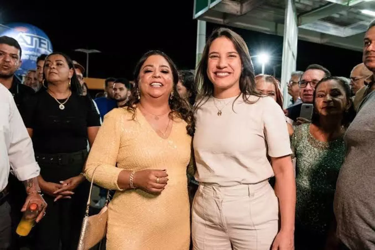 Prefeita de Trindade, Helbinha Rodrigues, deixa União Brasil e se filia ao PSD de Raquel Lyra